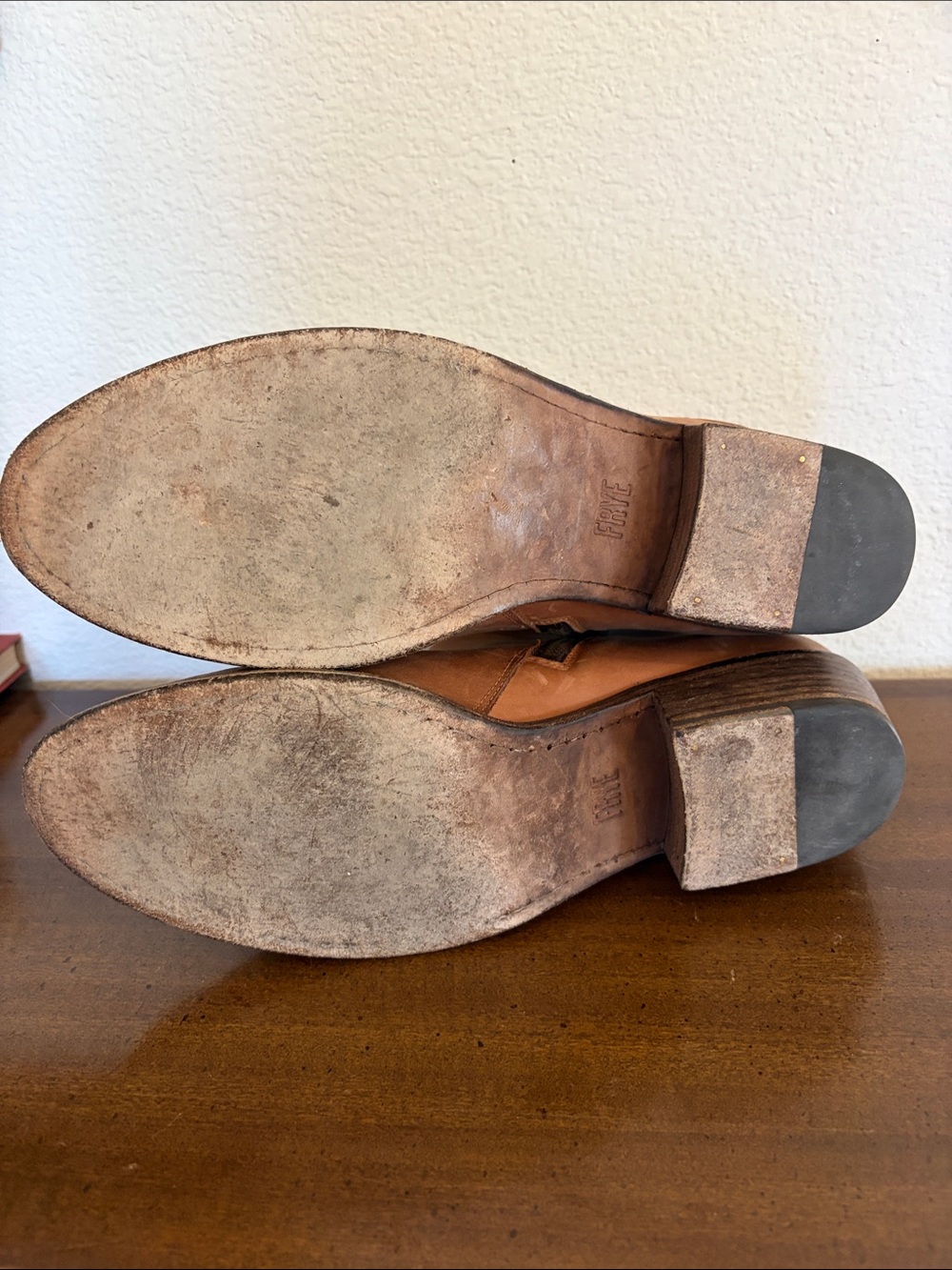 Frye Carson Piping Tan Leather Zip Ankle Booties 11 - Picture 9 of 11